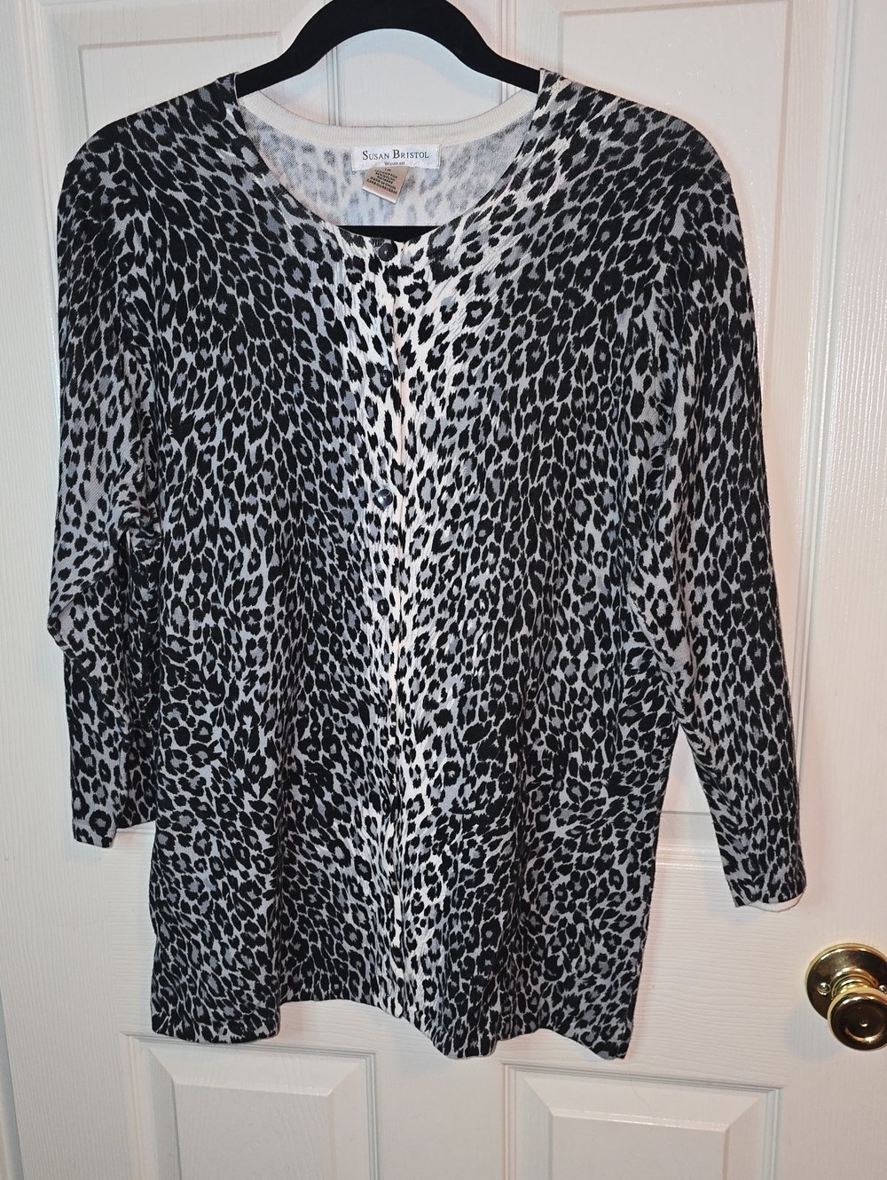 Susan Bristol Black and White Leopard-Print Long Sleeve Tee